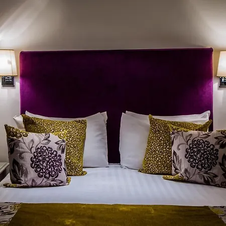 The Casa Hotel, Sure Hotel Collection By Best Western Yateley Exterior photo