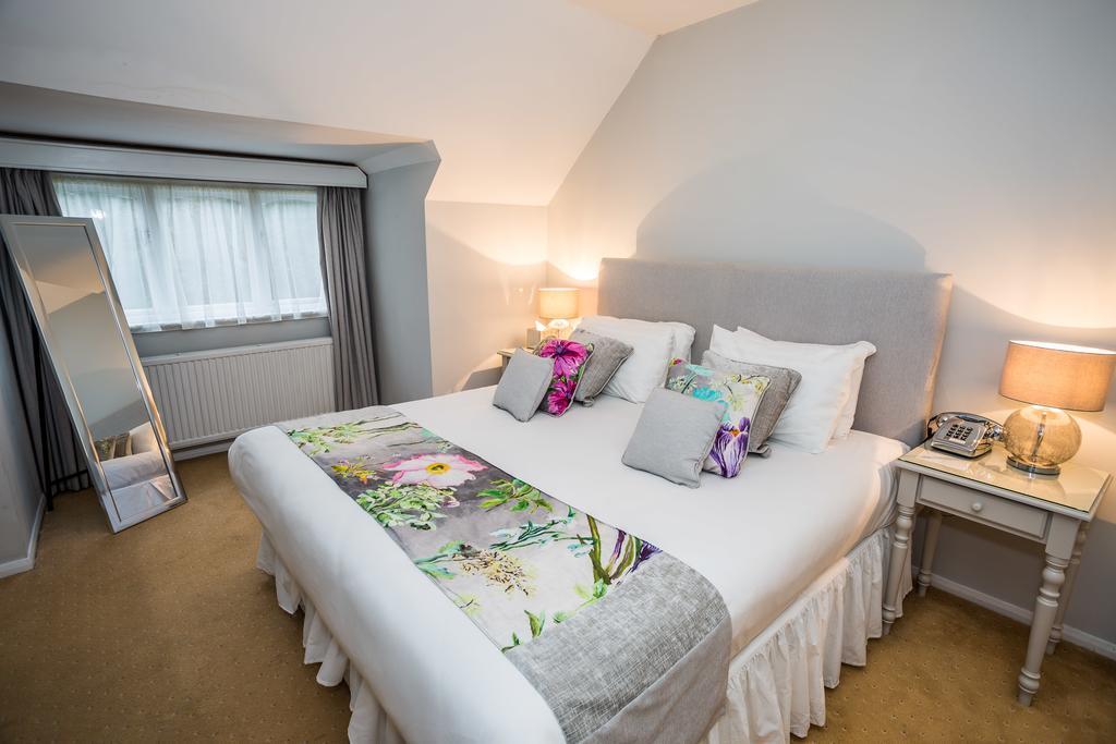 The Casa Hotel, Sure Collection By Western Yateley