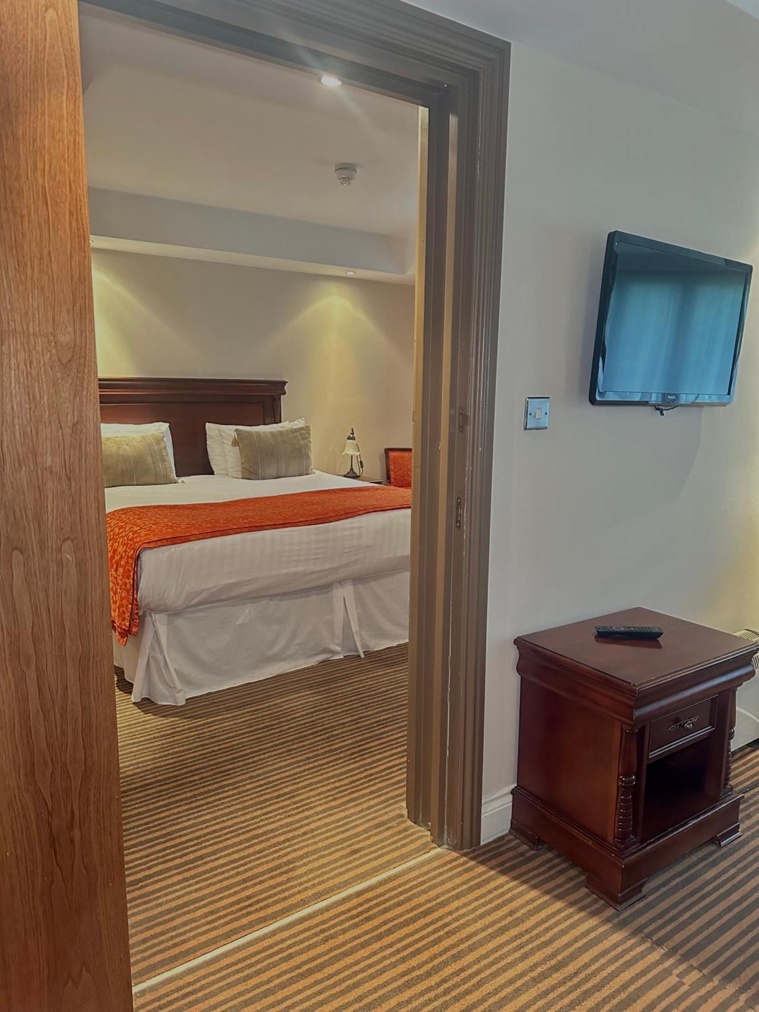 The Casa Hotel, Sure Collection By Western Hotel 3*