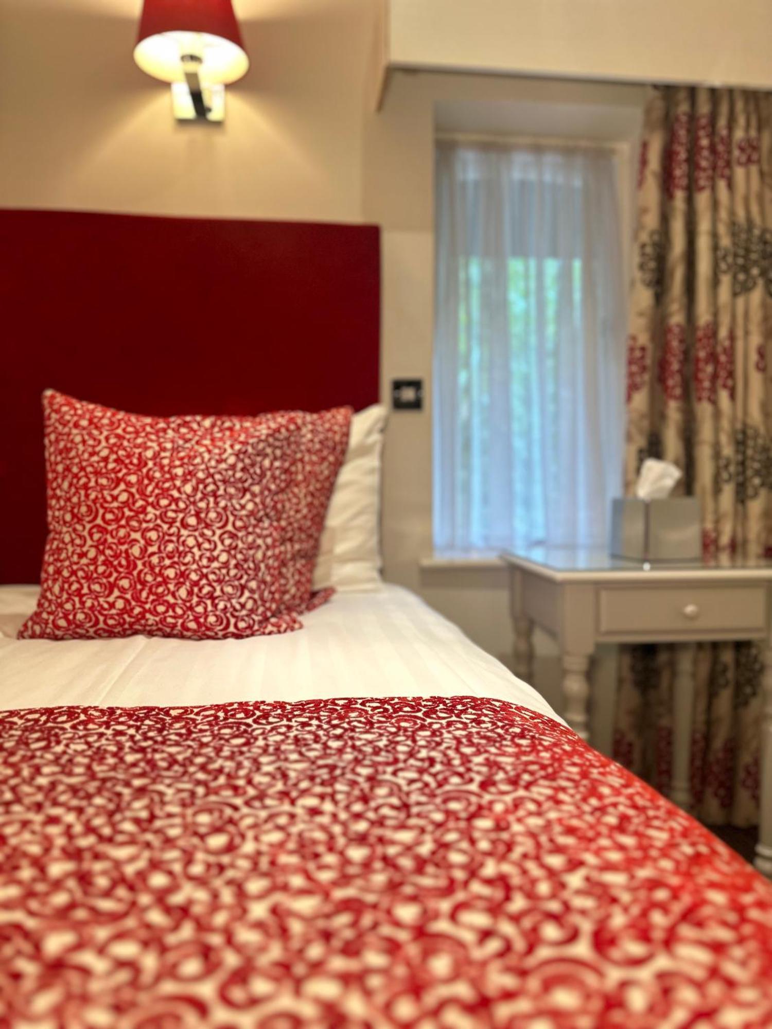 The Casa Hotel, Sure Collection By Western Hotel Yateley