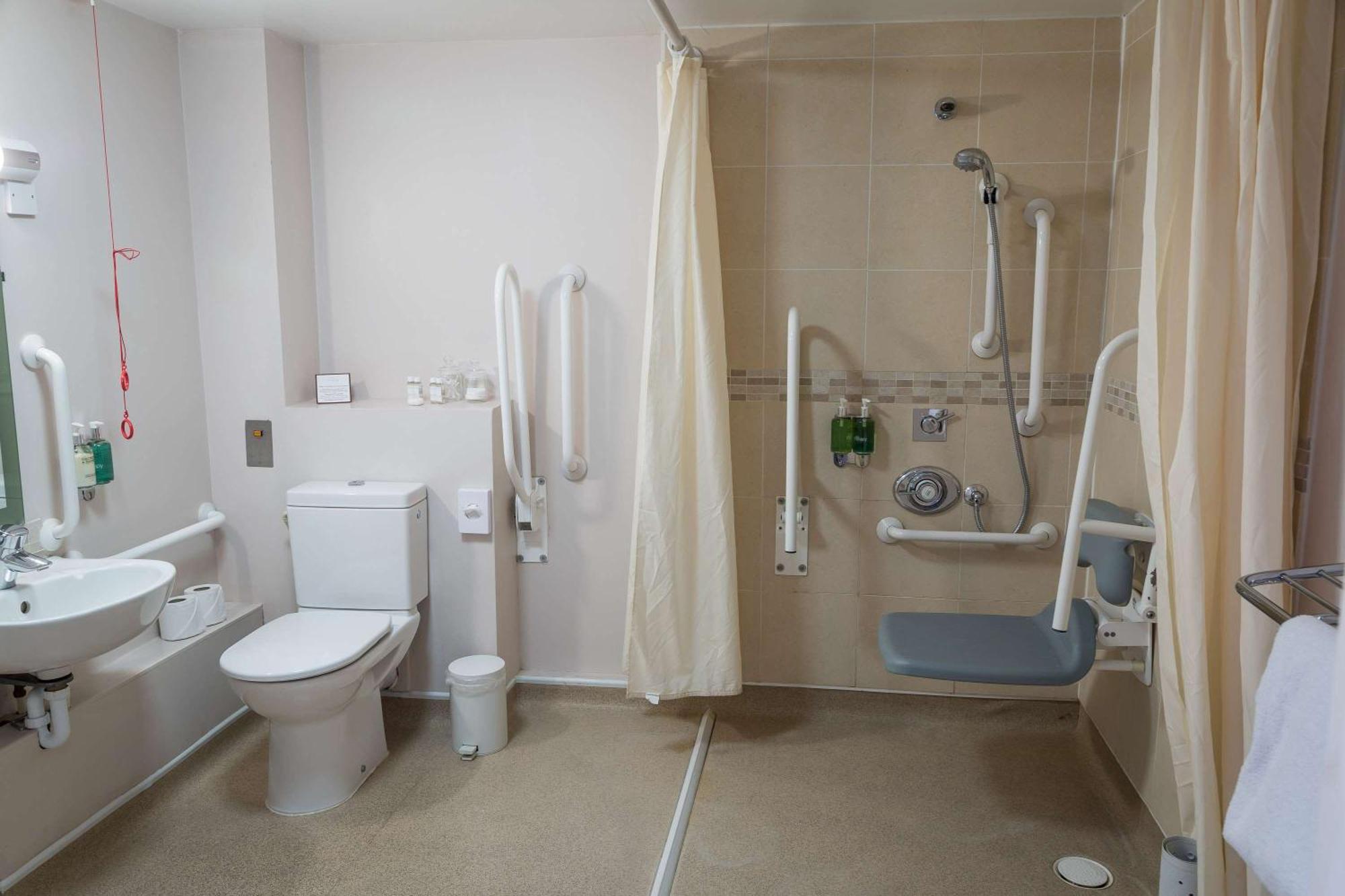 The Casa Hotel, Sure Collection By Western Hotel Yateley