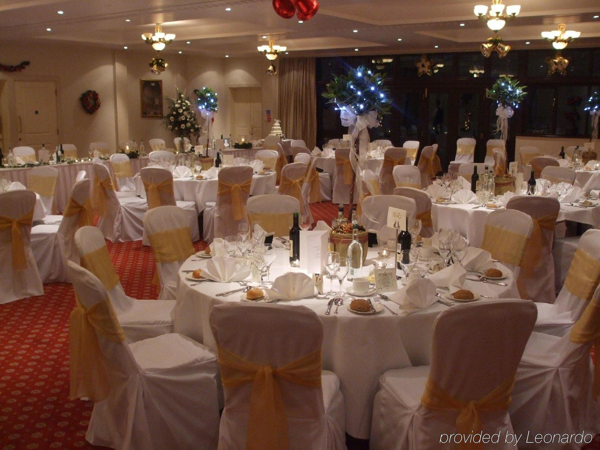 The Casa Hotel, Sure Collection By Western 3* Yateley